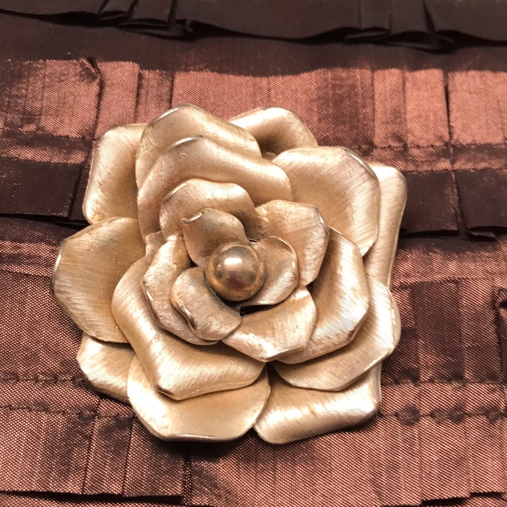 Vintage broach